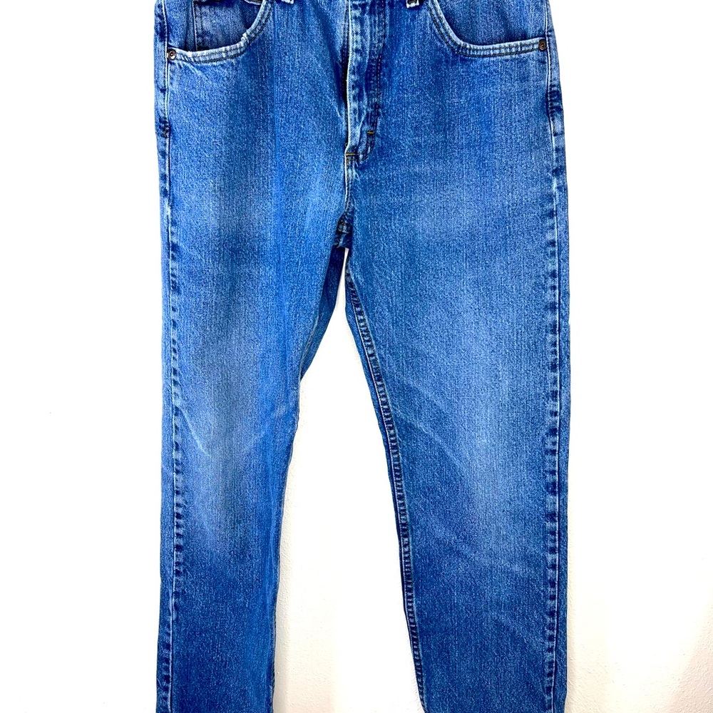Lee's 34x32 Regular Fit Blue Jeans